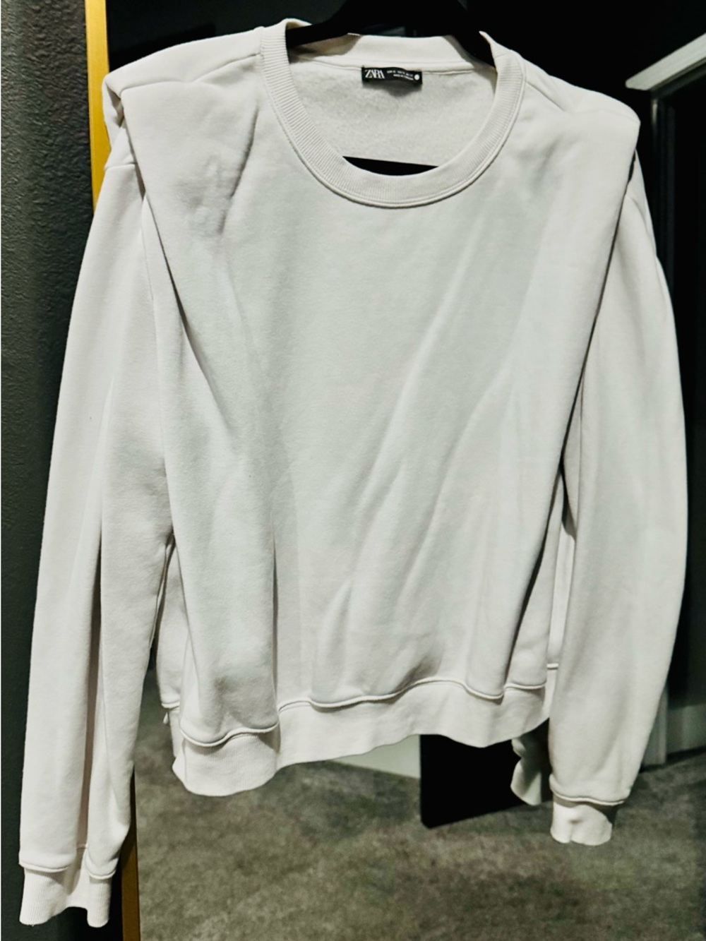 Zara Ivory Crewneck Sweatshirt